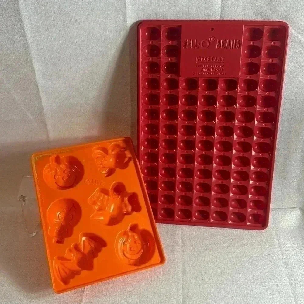 JELLO jelly bean jiggler tray and Halloween jiggler tray‎ GUC